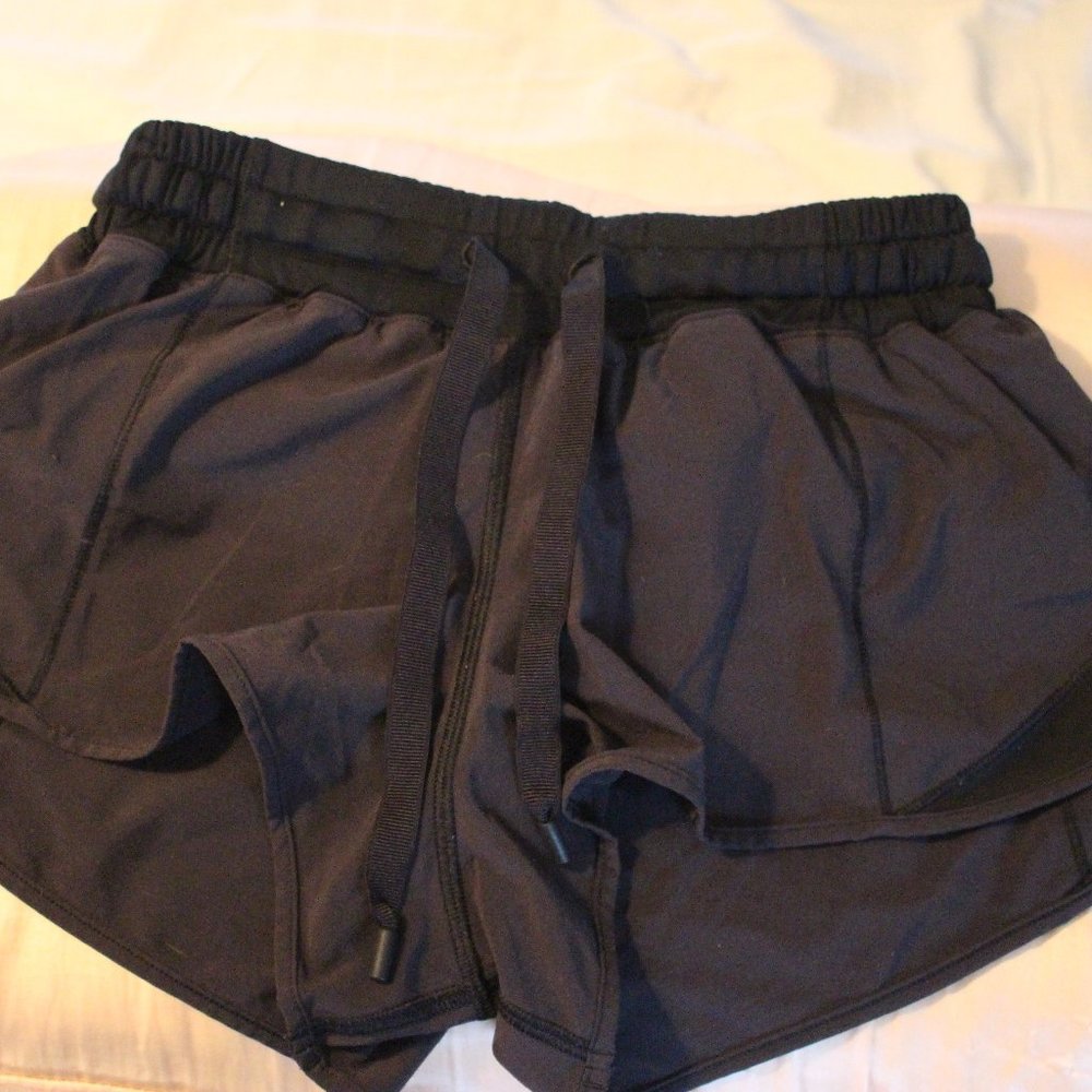 LULULEMON Hottie Hot Shorts